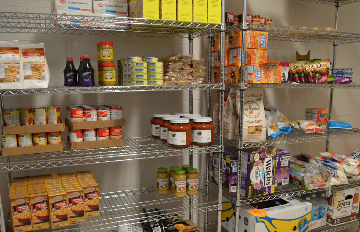 Food for backpack program on wire racks