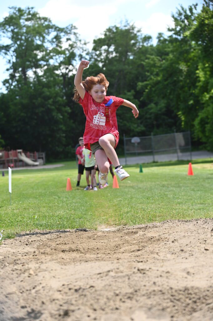 Students competing at Red Mill Field Day
